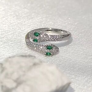 Serpenti Green Eyes Snake Crystal Adjustable Silver Ring